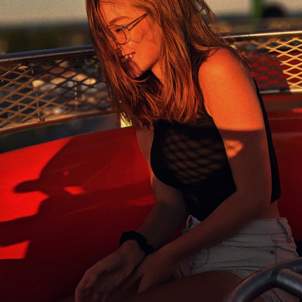 Meet your Posher, Alexcis